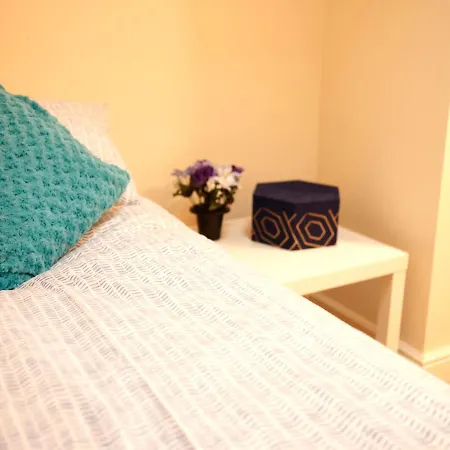 Apartman Fishponds 359a *